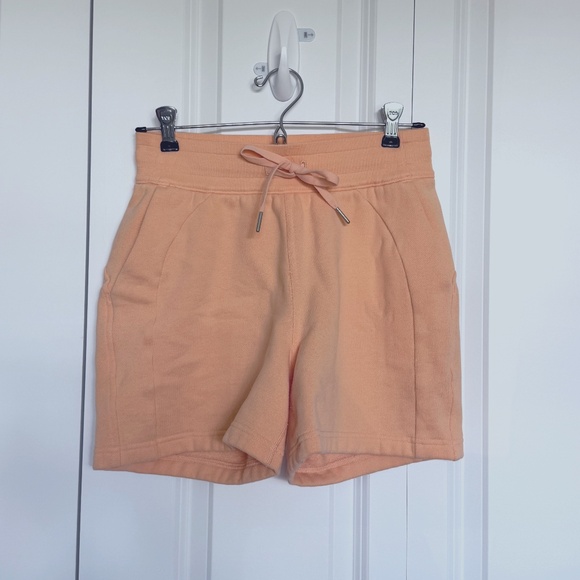 Lululemon Athletica Orange High-Rise Scuba Shorts 5" - Picture 1 of 5